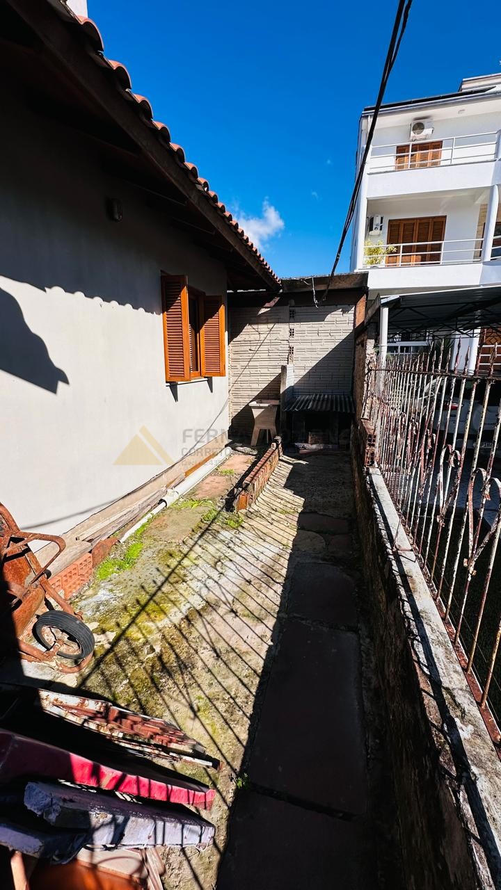 Casa à venda com 2 quartos, 95m² - Foto 12