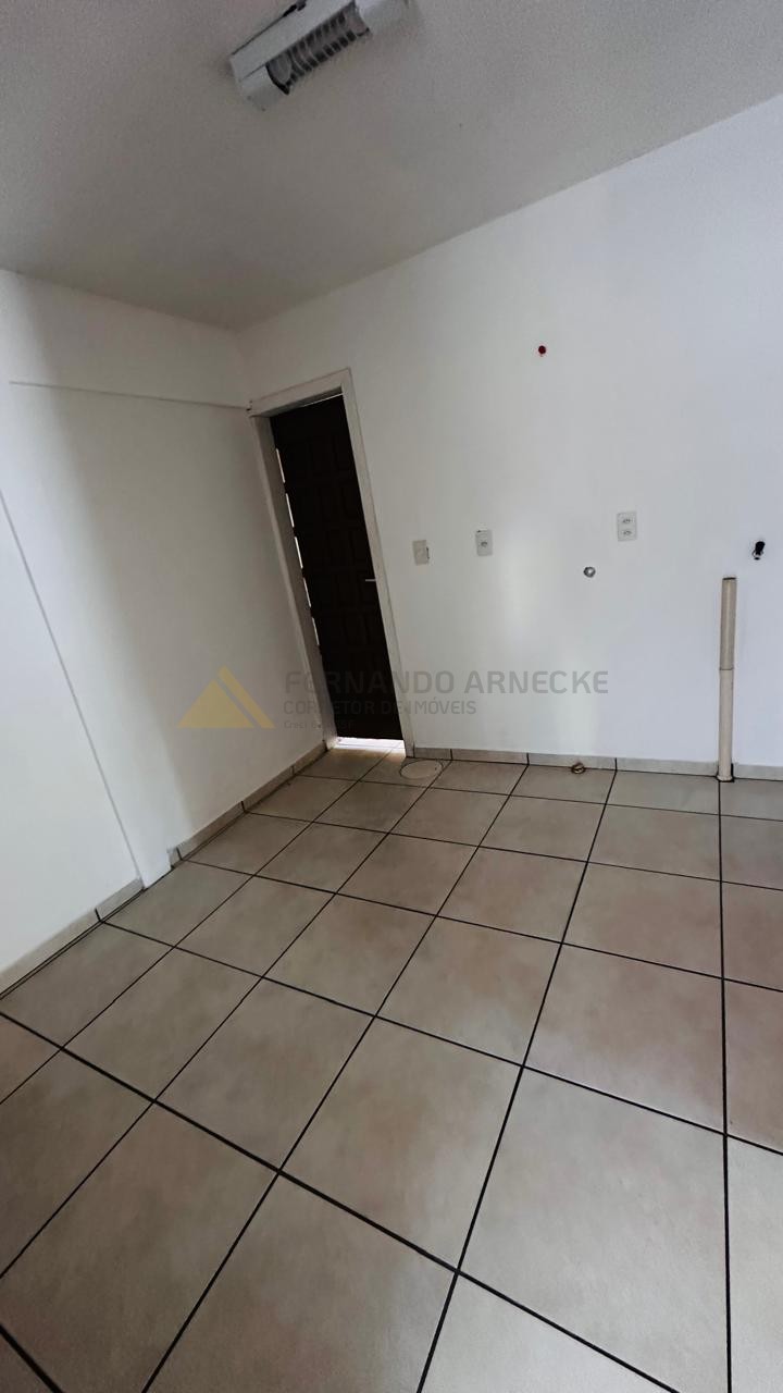 Casa à venda com 2 quartos, 95m² - Foto 18