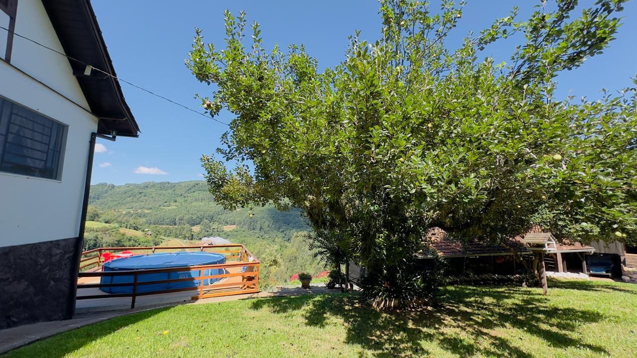 Fazenda à venda com 5 quartos, 230m² - Foto 18