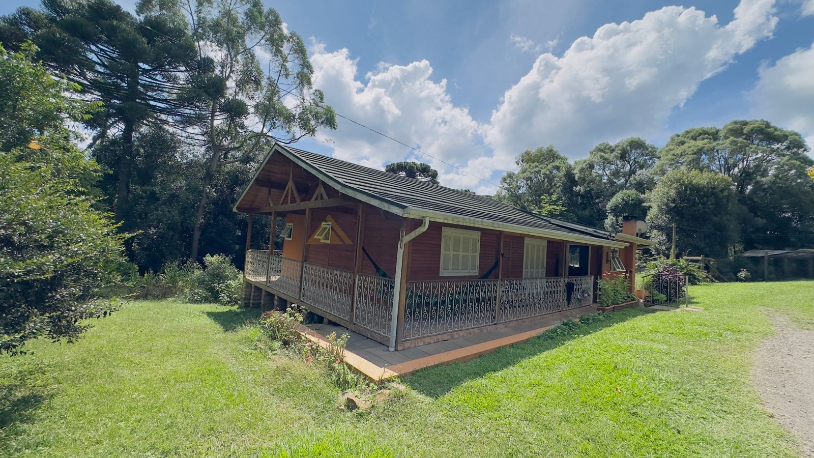 Fazenda à venda com 3 quartos, 90m² - Foto 1